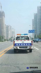 <b>邯郸城管：执法车辆遮挡号牌为哪般？</b>